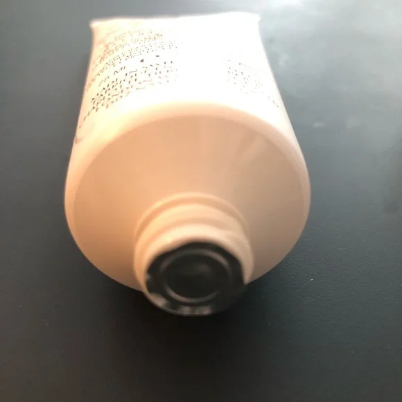 Charlotte Tilbury Goddess Skin Clay Mask Full Size New in Box - Picture 3 of 4